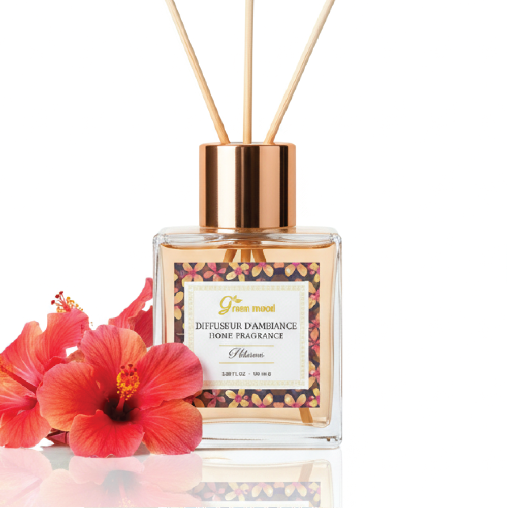hibiscus-diffuser-1.png Green Mood Hibiscus Stick Diffuser – vibrant floral reed diffuser for warm and elegant home ambiance. Diffuseur à Bâtonnets au Hibiscus